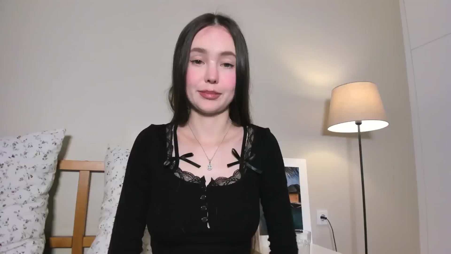 Gallery image thumbnail from SofiaShy's myfreecams stream on, 02/02/2025, 10:13 image 10 of 20