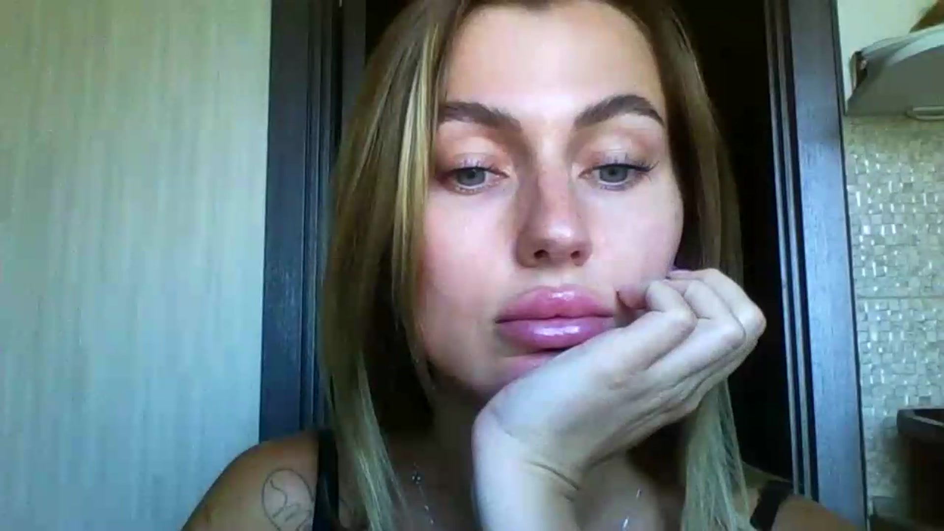 Gallery image thumbnail from SofiaSimons's myfreecams stream on, 07/13/2026, 12:20 image 18 of 20