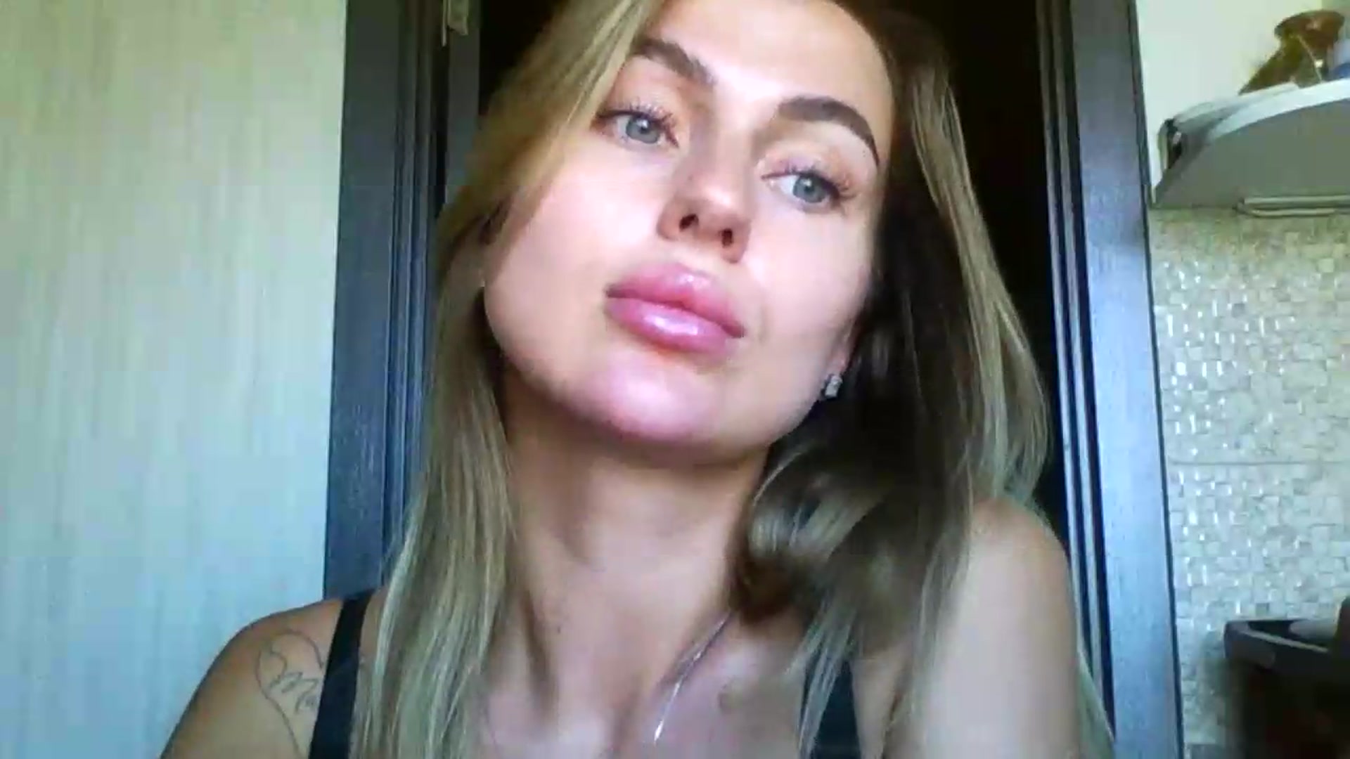 Gallery image thumbnail from SofiaSimons's myfreecams stream on, 07/13/2026, 12:20 image 17 of 20