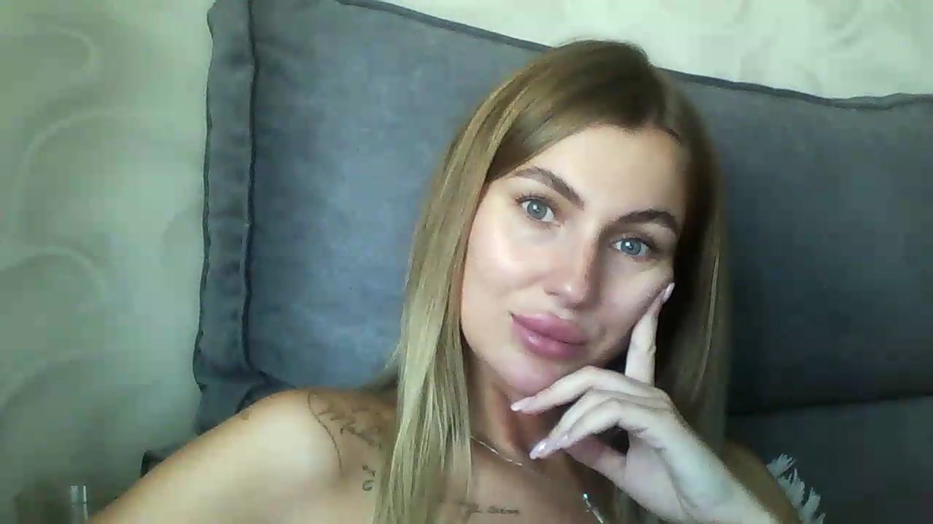 Gallery image thumbnail from SofiaSimons's myfreecams stream on, 07/15/2026, 09:13 image 4 of 20