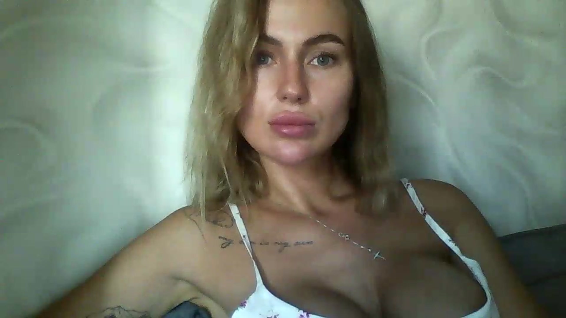Gallery image thumbnail from SofiaSimons's myfreecams stream on, 07/16/2026, 08:39 image 18 of 20