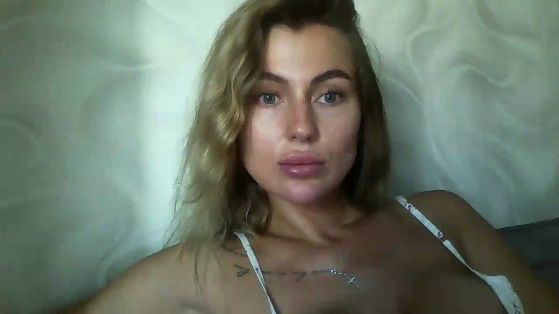 Gallery image thumbnail from SofiaSimons's myfreecams stream on, 07/16/2026, 08:39 image 15 of 20