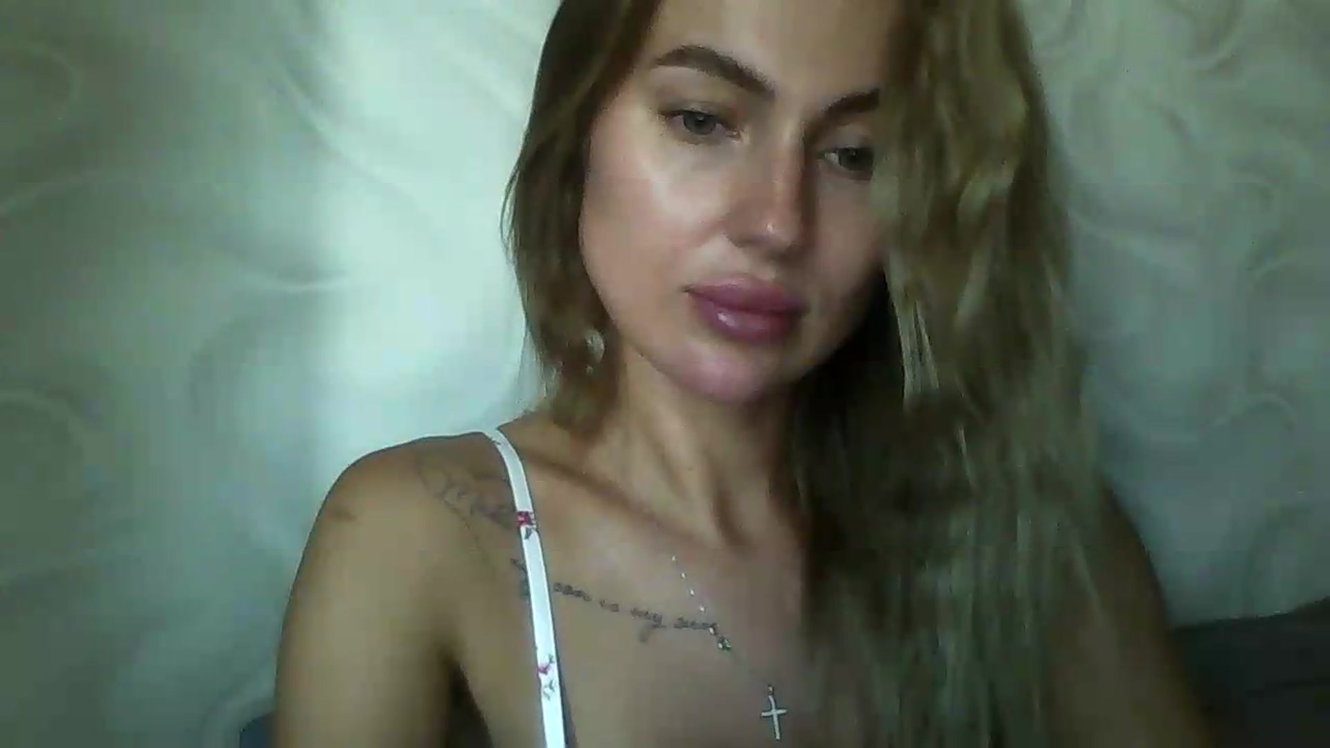 Gallery image thumbnail from SofiaSimons's myfreecams stream on, 07/16/2026, 09:54 image 4 of 20