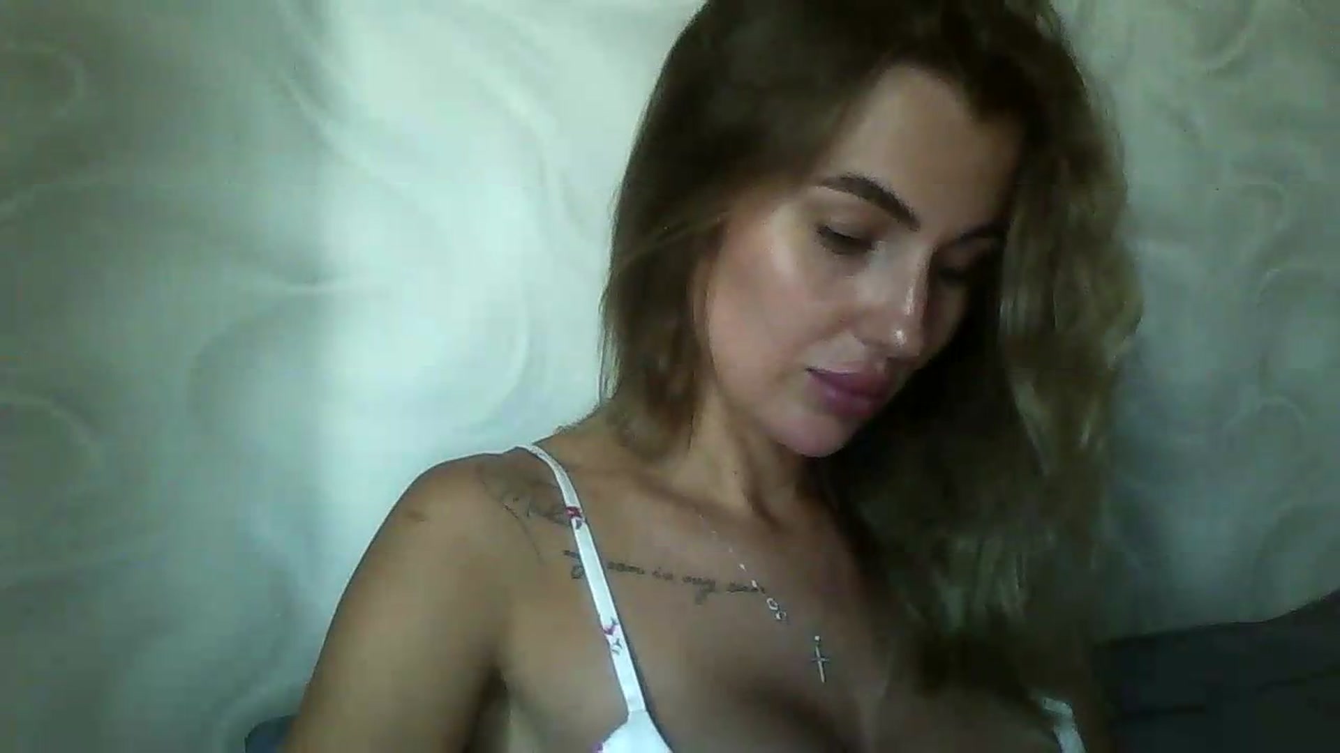 Gallery image thumbnail from SofiaSimons's myfreecams stream on, 07/16/2026, 09:54 image 5 of 20