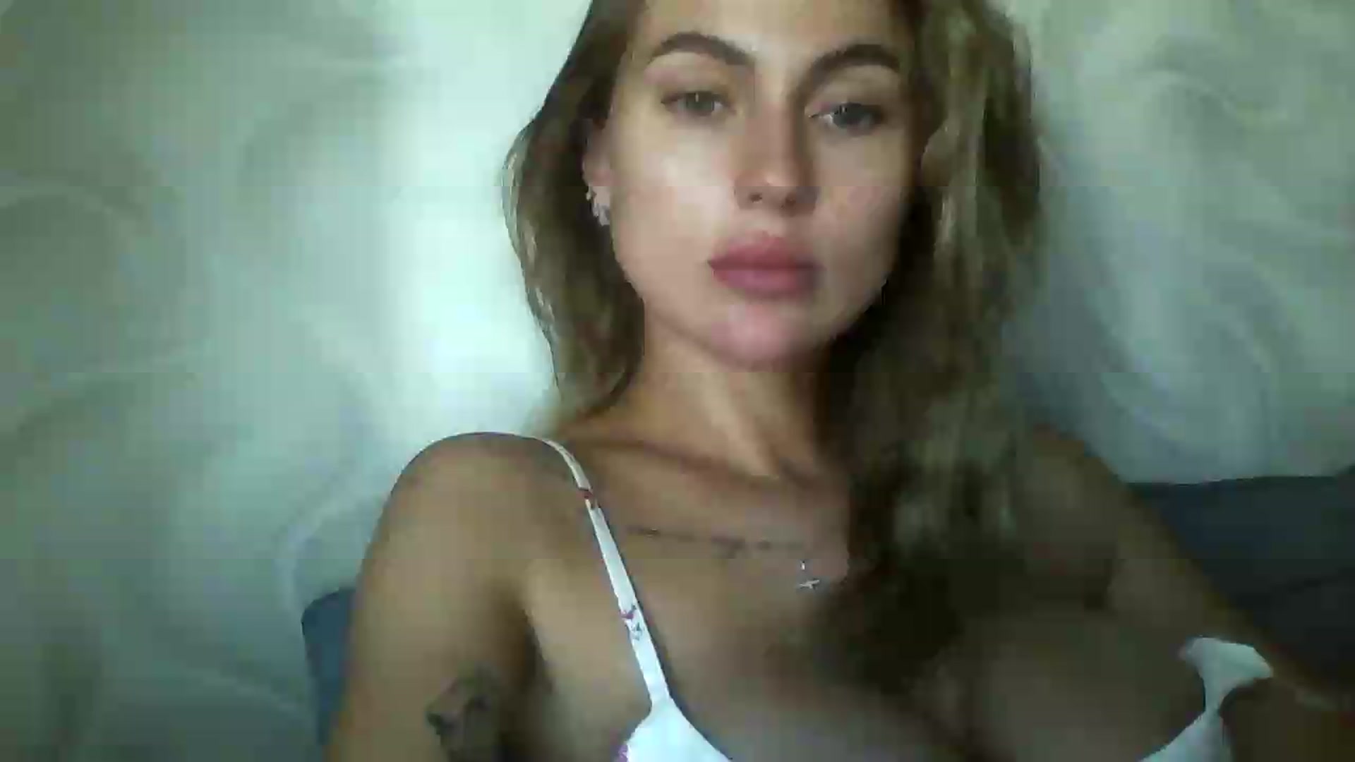 Gallery image thumbnail from SofiaSimons's myfreecams stream on, 07/16/2026, 10:49 image 1 of 20