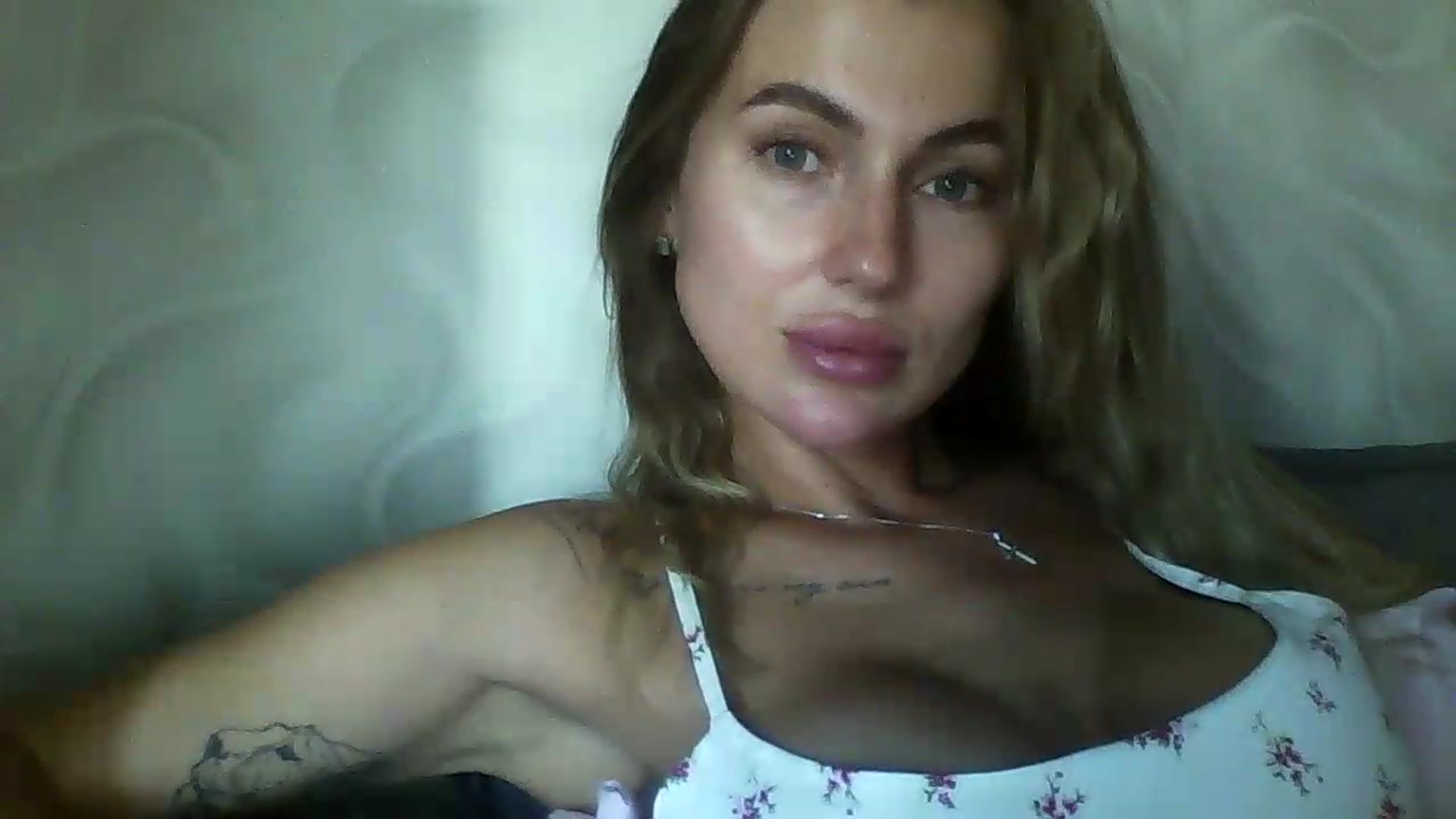 Gallery image thumbnail from SofiaSimons's myfreecams stream on, 07/16/2026, 12:01 image 19 of 20