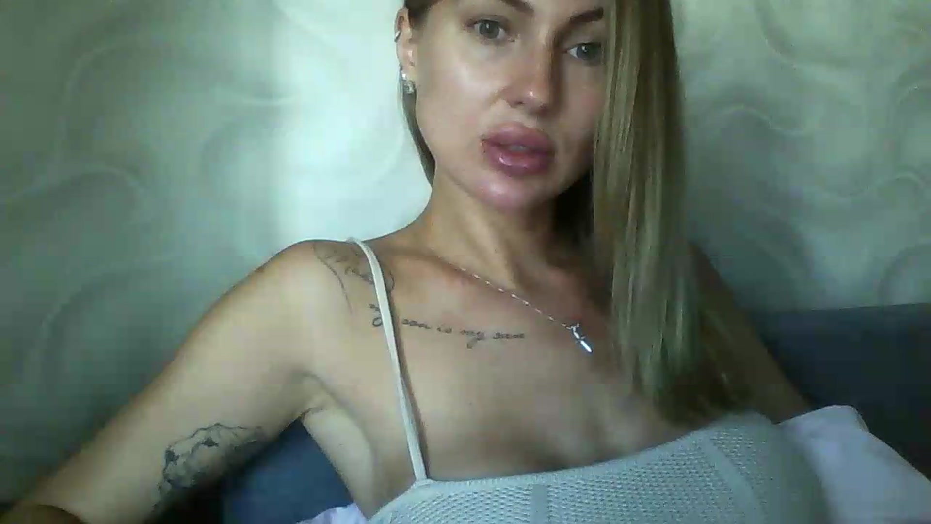 Gallery image thumbnail from SofiaSimons's myfreecams stream on, 07/17/2026, 07:58 image 18 of 20