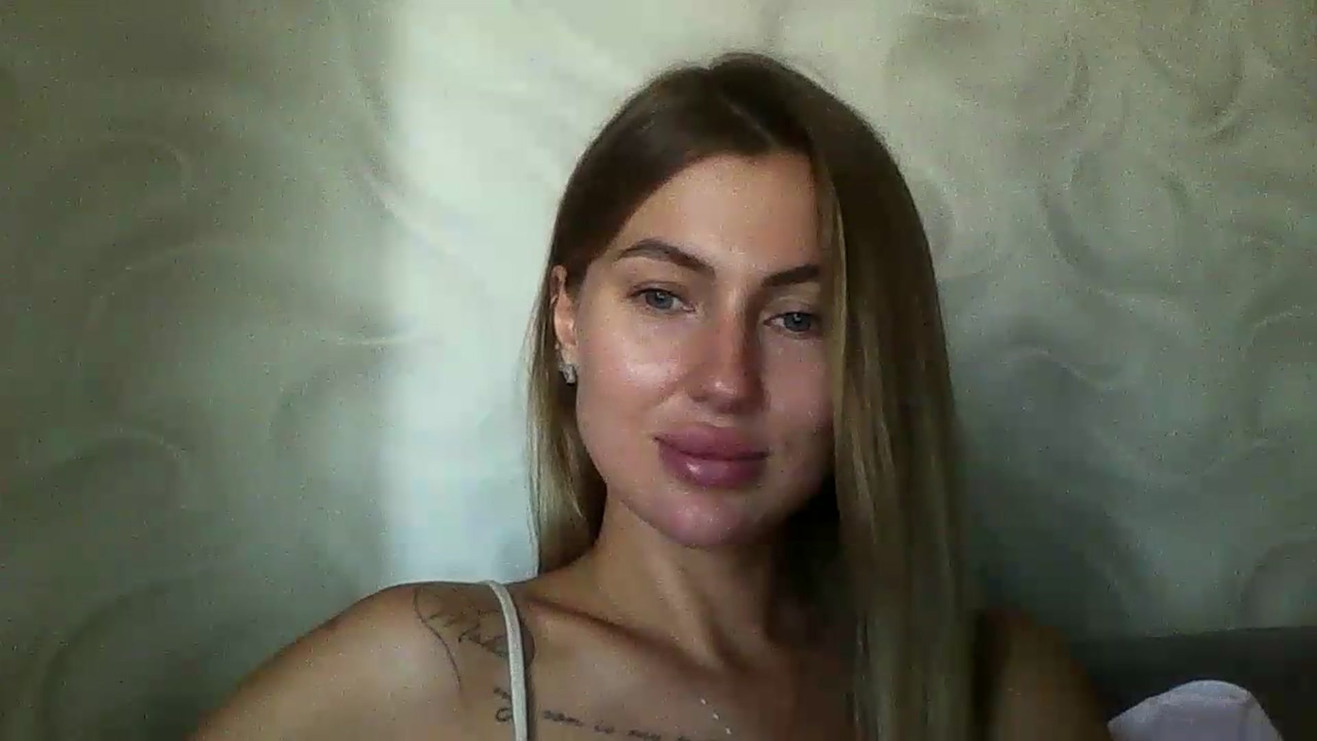 Gallery image thumbnail from SofiaSimons's myfreecams stream on, 07/17/2026, 08:41 image 6 of 20