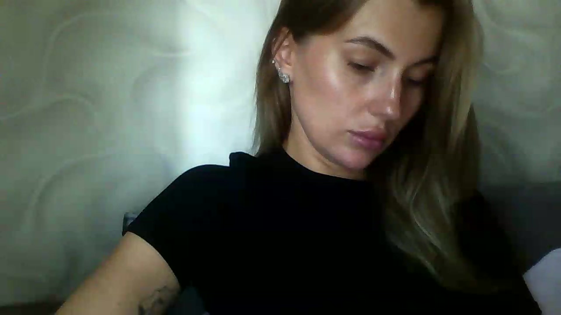Gallery image thumbnail from SofiaSimons's myfreecams stream on, 07/17/2026, 12:52 image 17 of 20