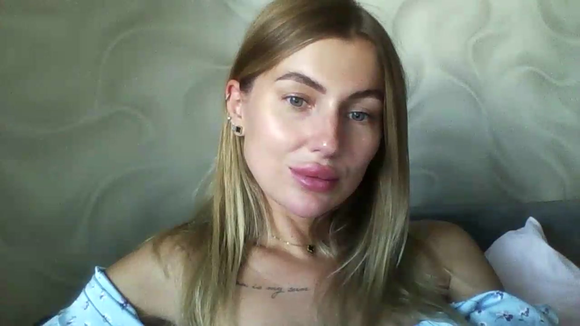 Gallery image thumbnail from SofiaSimons's myfreecams stream on, 07/20/2026, 10:29 image 9 of 20