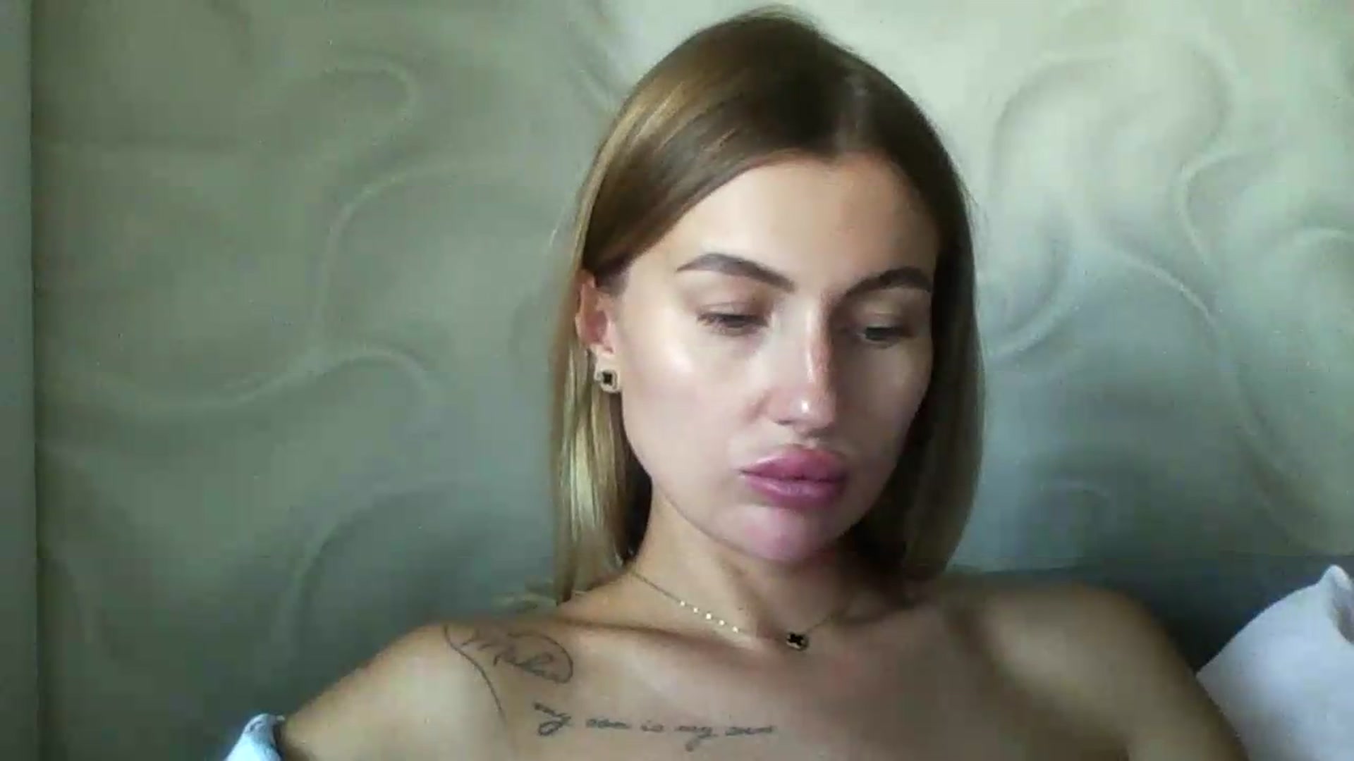 Gallery image thumbnail from SofiaSimons's myfreecams stream on, 07/20/2026, 10:29 image 18 of 20