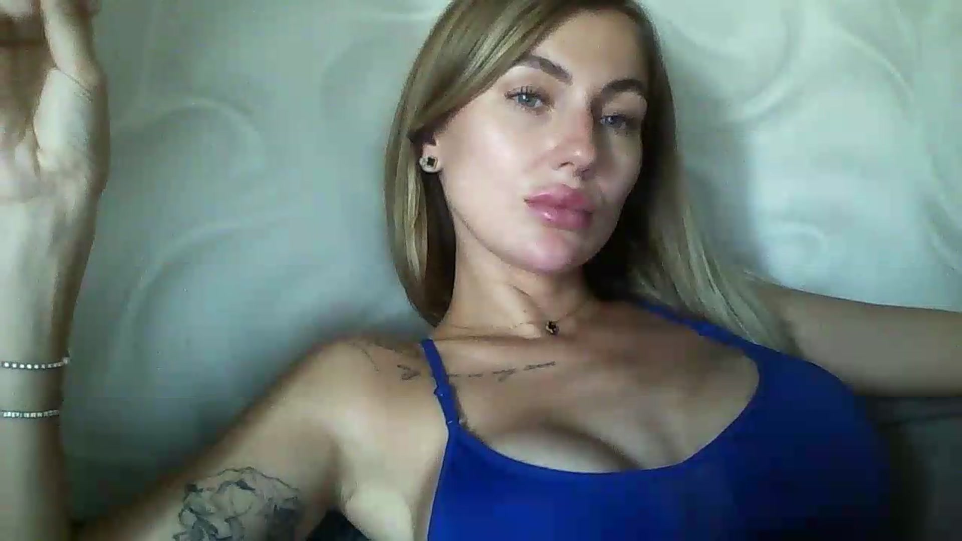 Gallery image thumbnail from SofiaSimons's myfreecams stream on, 07/21/2026, 11:07 image 3 of 20