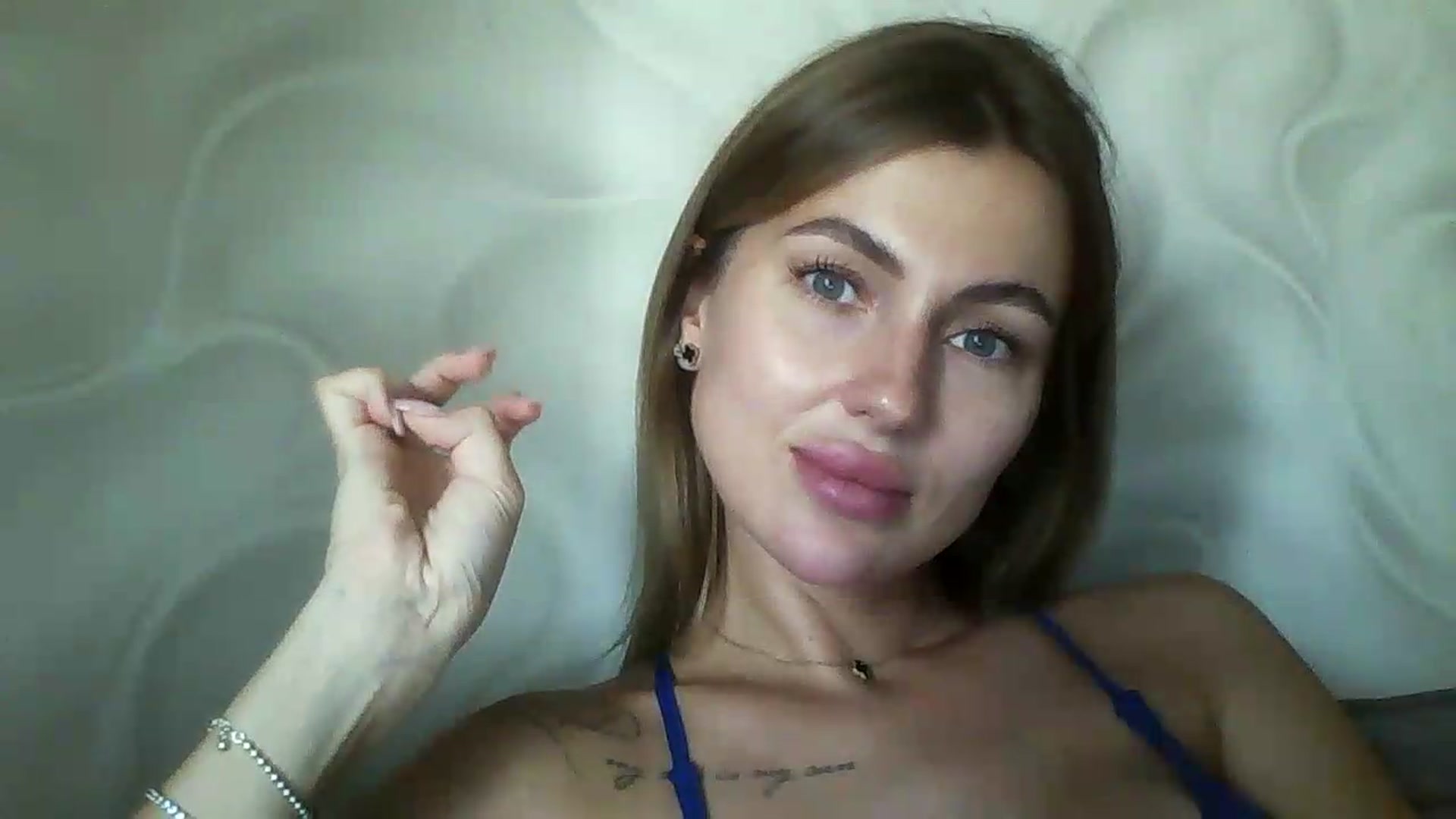 Gallery image thumbnail from SofiaSimons's myfreecams stream on, 07/21/2026, 12:11 image 5 of 20