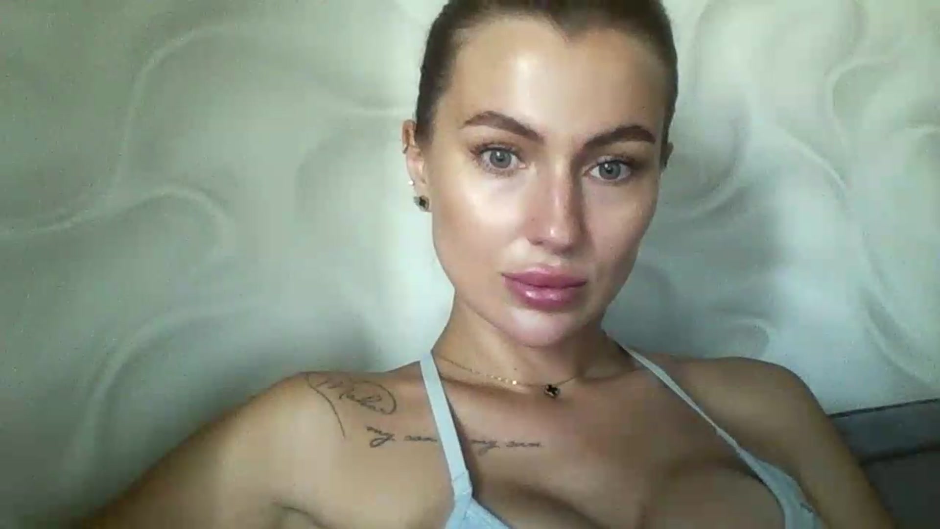 Gallery image thumbnail from SofiaSimons's myfreecams stream on, 07/22/2026, 07:37 image 2 of 20