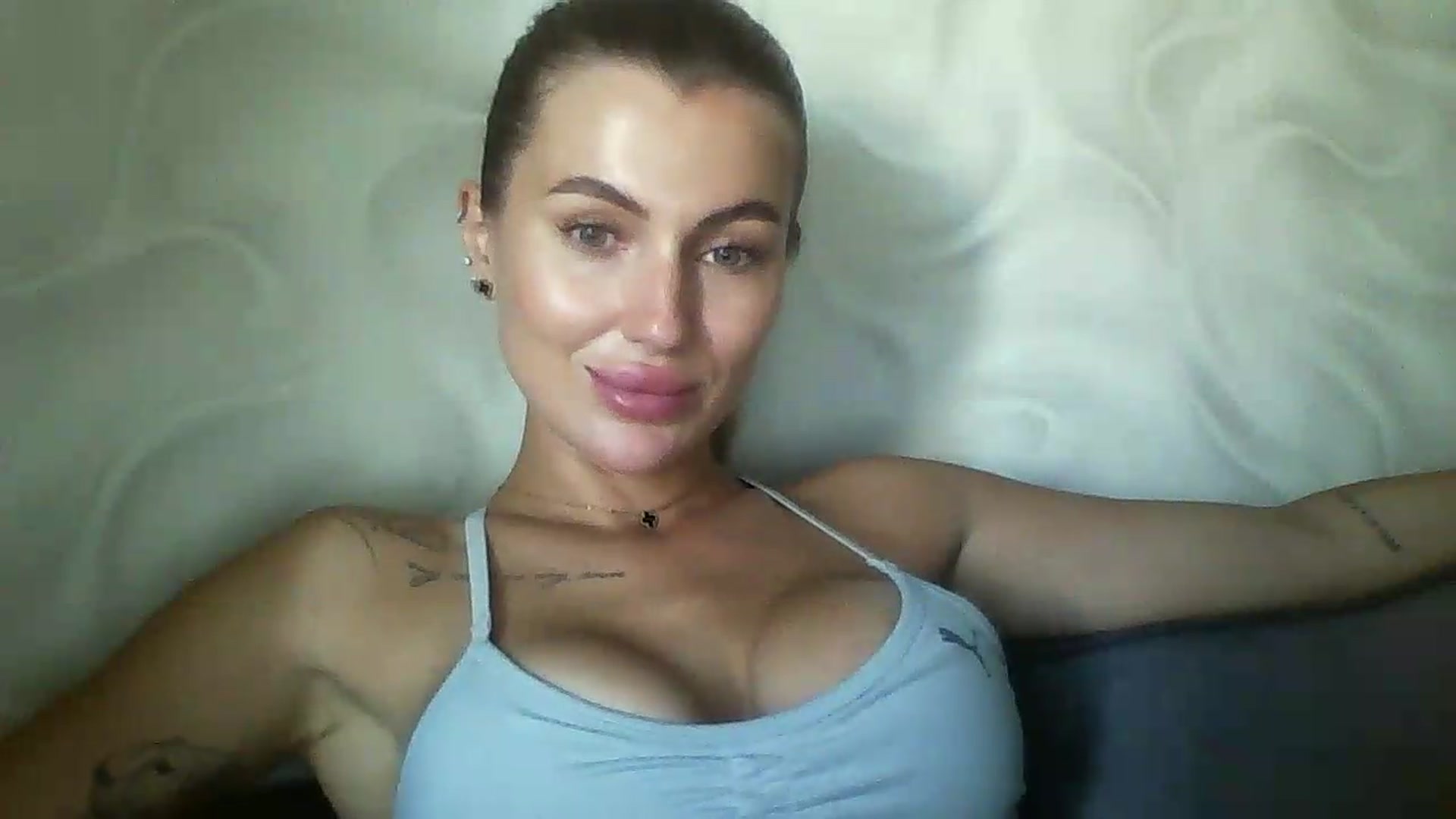 Gallery image thumbnail from SofiaSimons's myfreecams stream on, 07/22/2026, 08:15 image 17 of 20