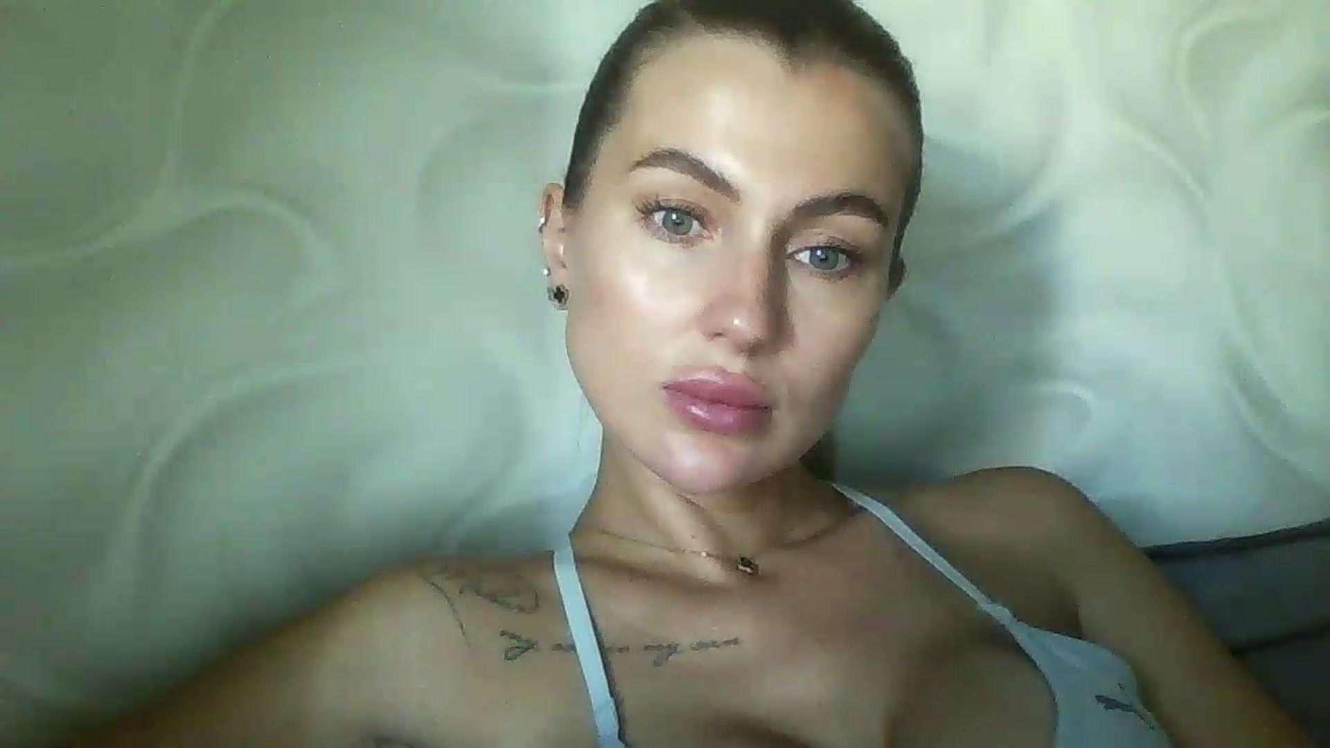 Gallery image thumbnail from SofiaSimons's myfreecams stream on, 07/22/2026, 09:01 image 9 of 20