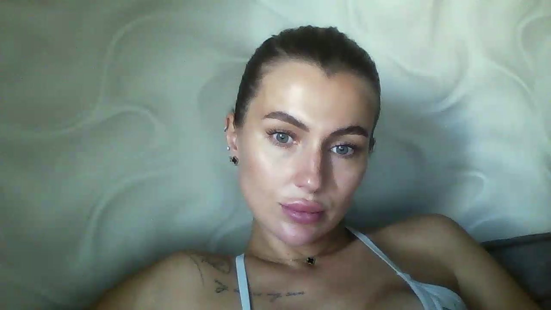 Gallery image thumbnail from SofiaSimons's myfreecams stream on, 07/22/2026, 09:27 image 16 of 20