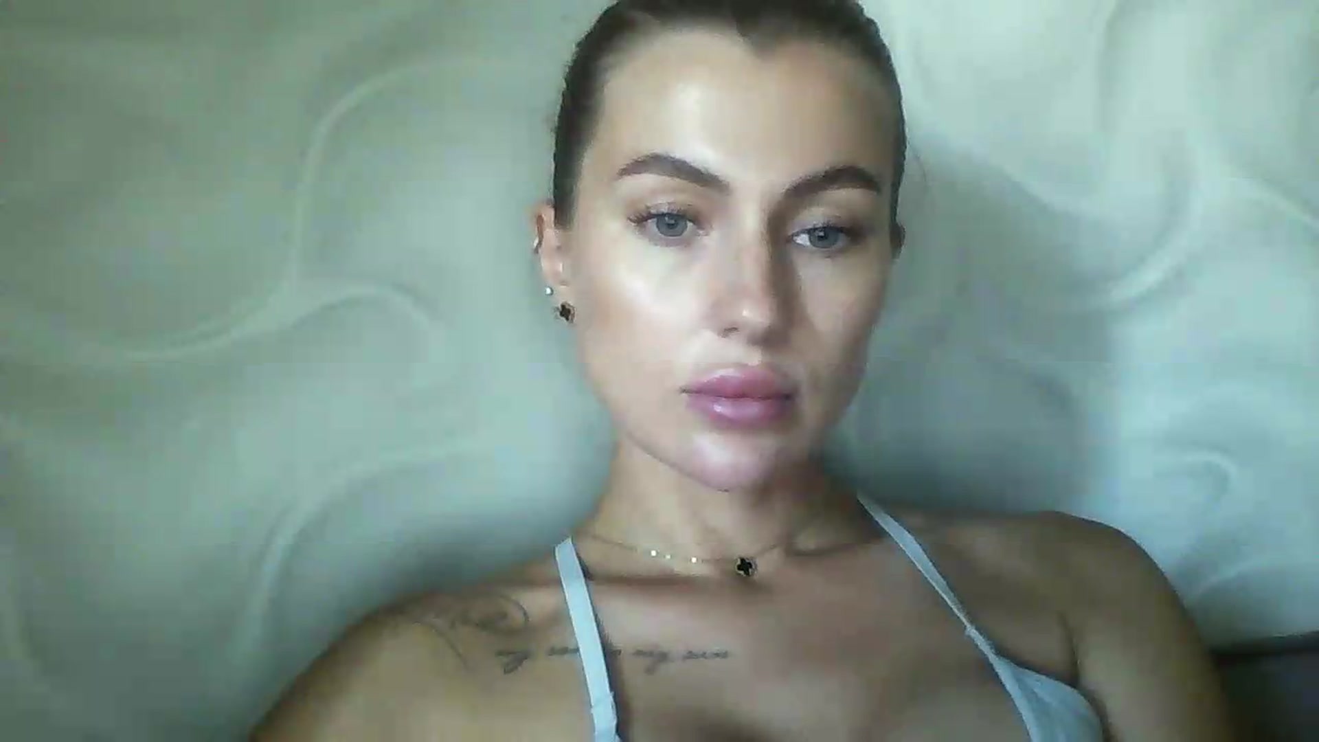 Gallery image thumbnail from SofiaSimons's myfreecams stream on, 07/22/2026, 10:13 image 18 of 20