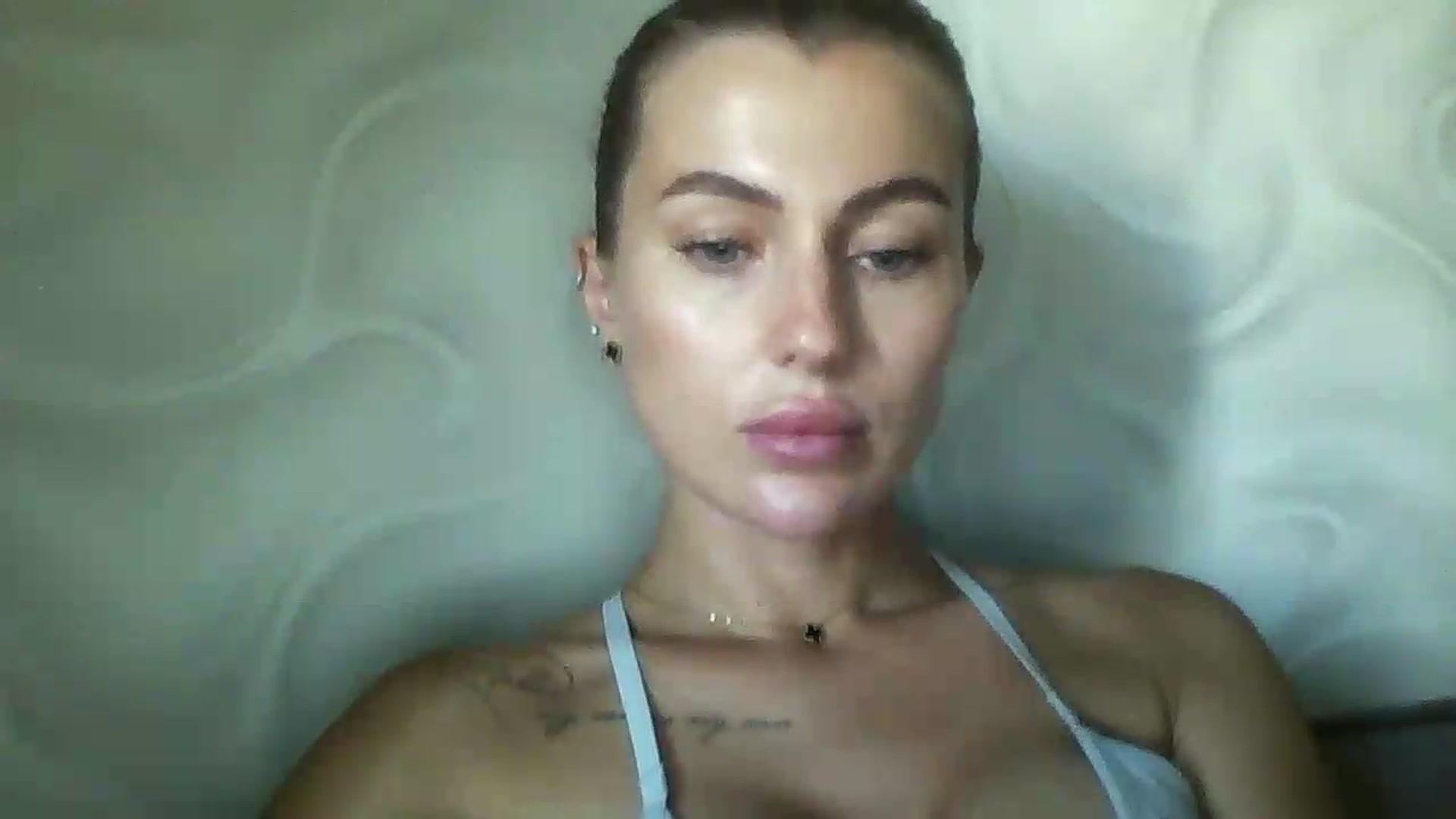 Gallery image thumbnail from SofiaSimons's myfreecams stream on, 07/22/2026, 10:13 image 16 of 20