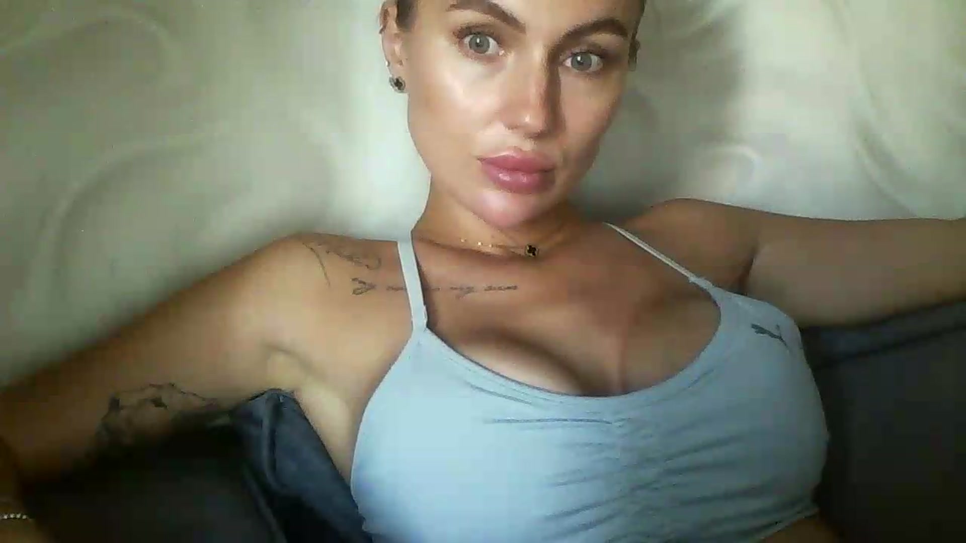 Gallery image thumbnail from SofiaSimons's myfreecams stream on, 07/22/2026, 11:08 image 3 of 20