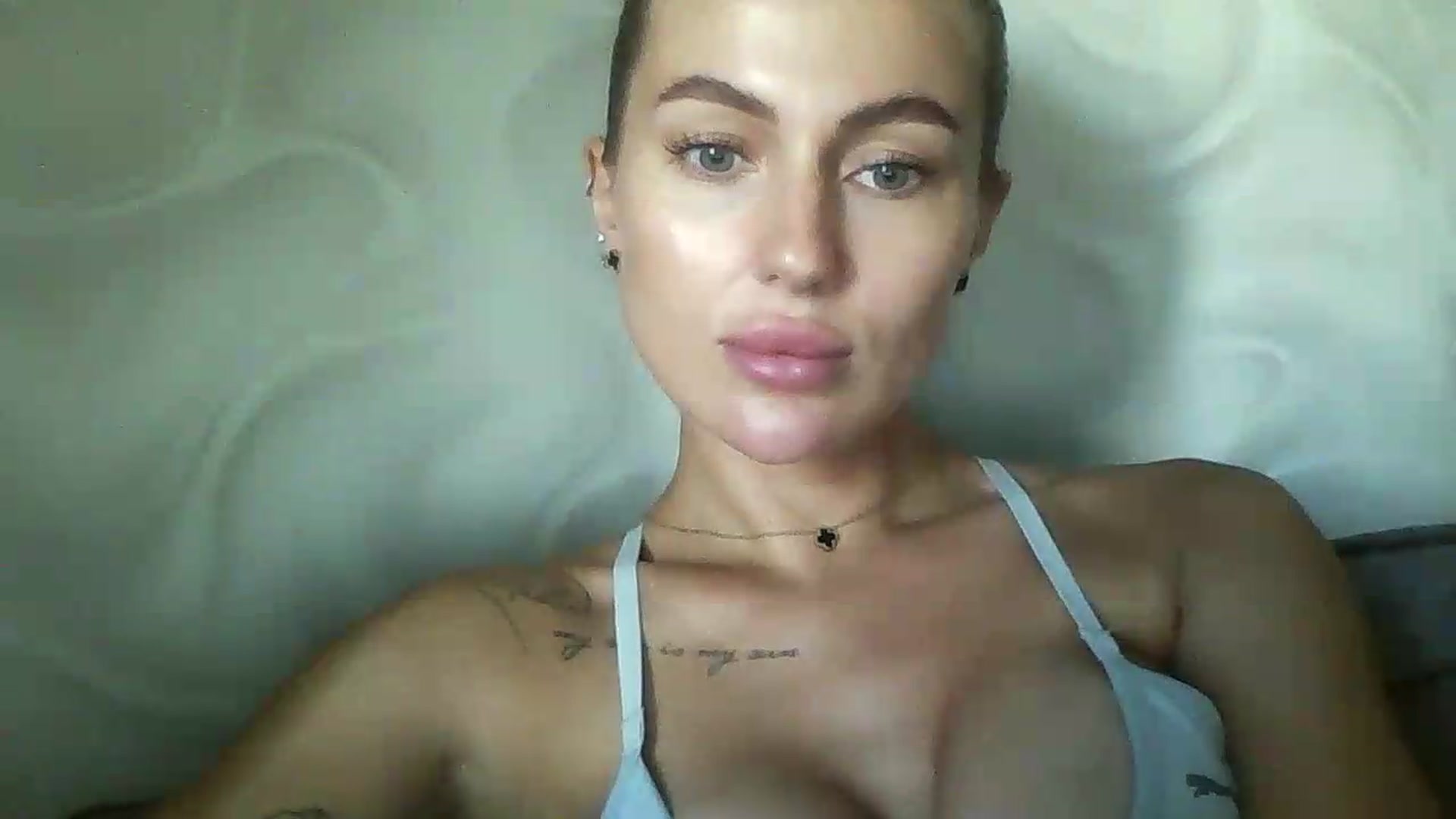 Gallery image thumbnail from SofiaSimons's myfreecams stream on, 07/22/2026, 11:08 image 6 of 20