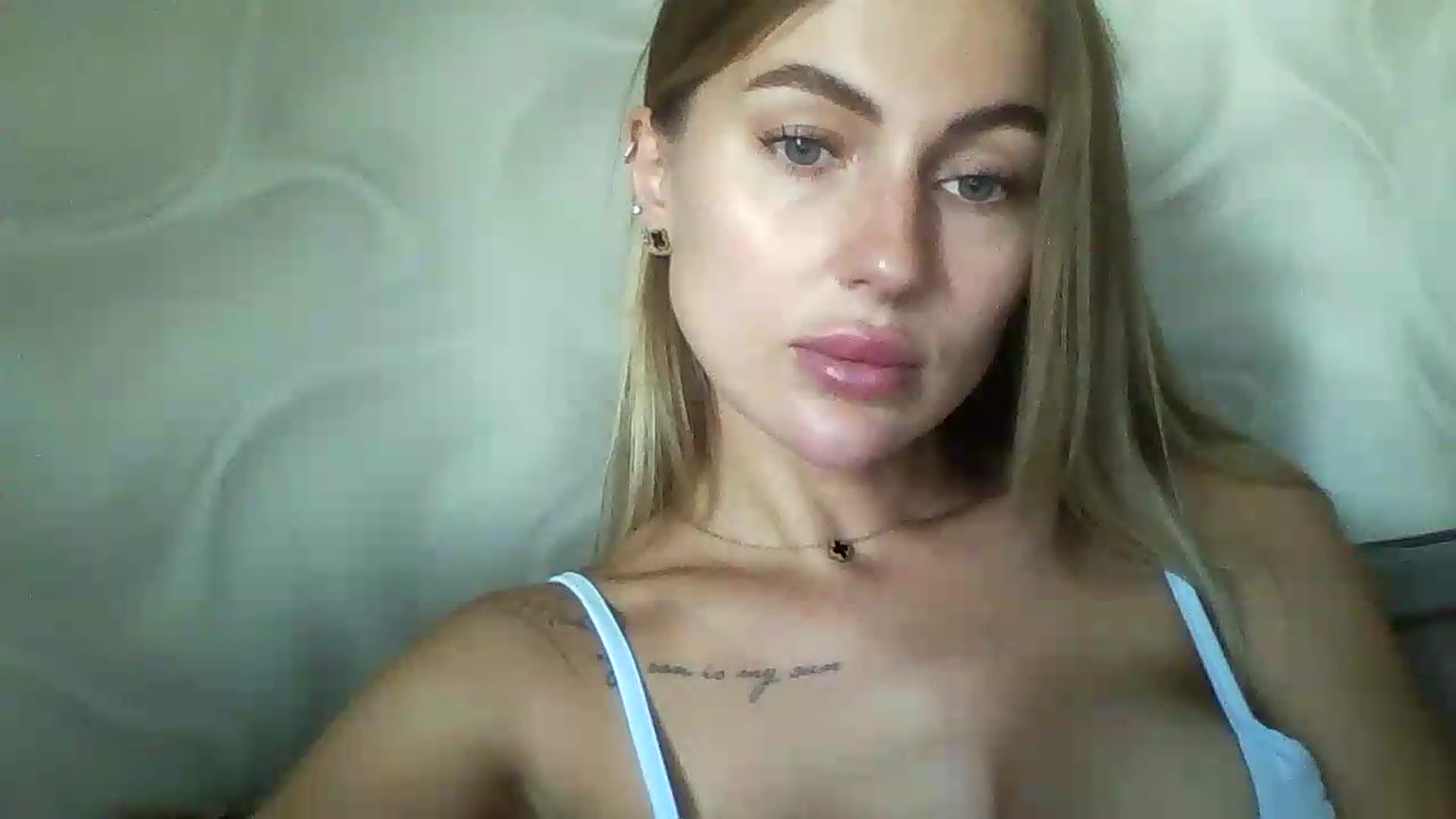 Gallery image thumbnail from SofiaSimons's myfreecams stream on, 07/23/2026, 07:43 image 2 of 20