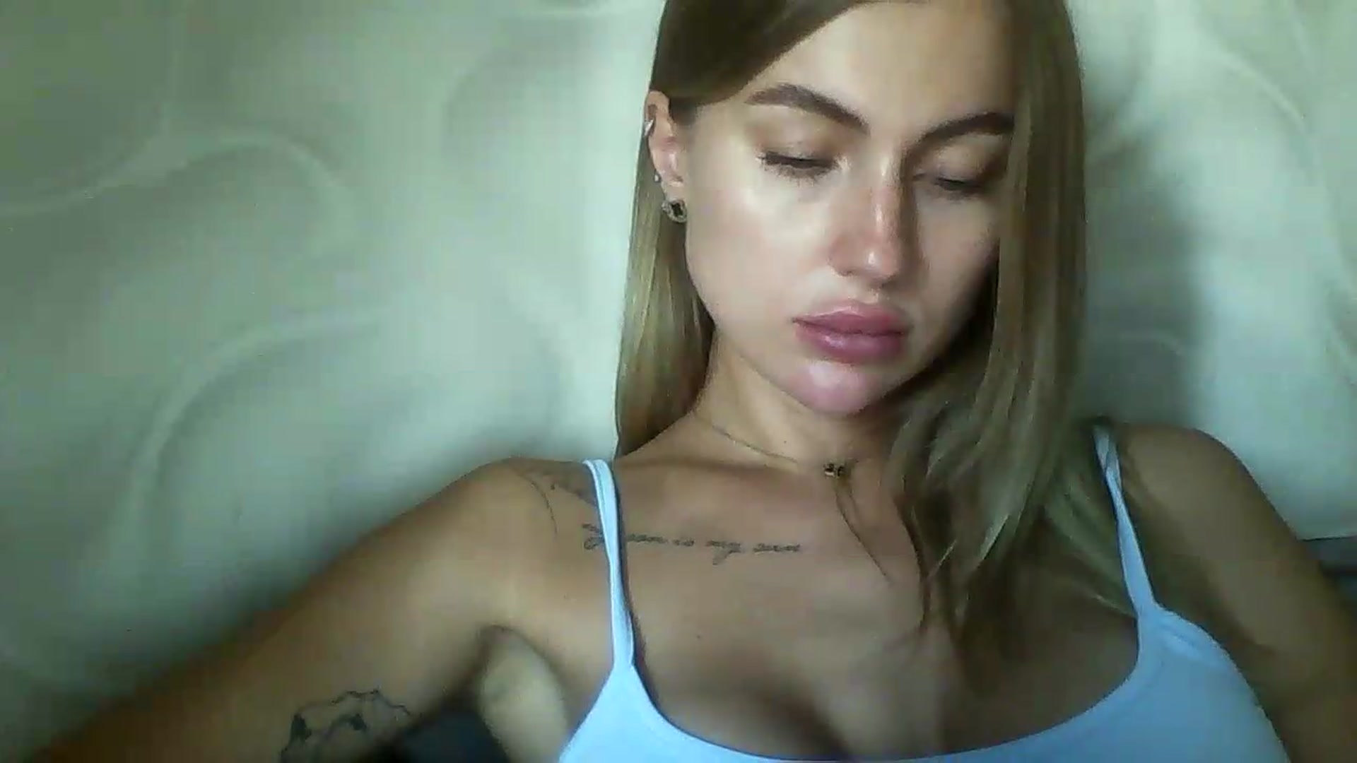 Gallery image thumbnail from SofiaSimons's myfreecams stream on, 07/23/2026, 09:28 image 4 of 20