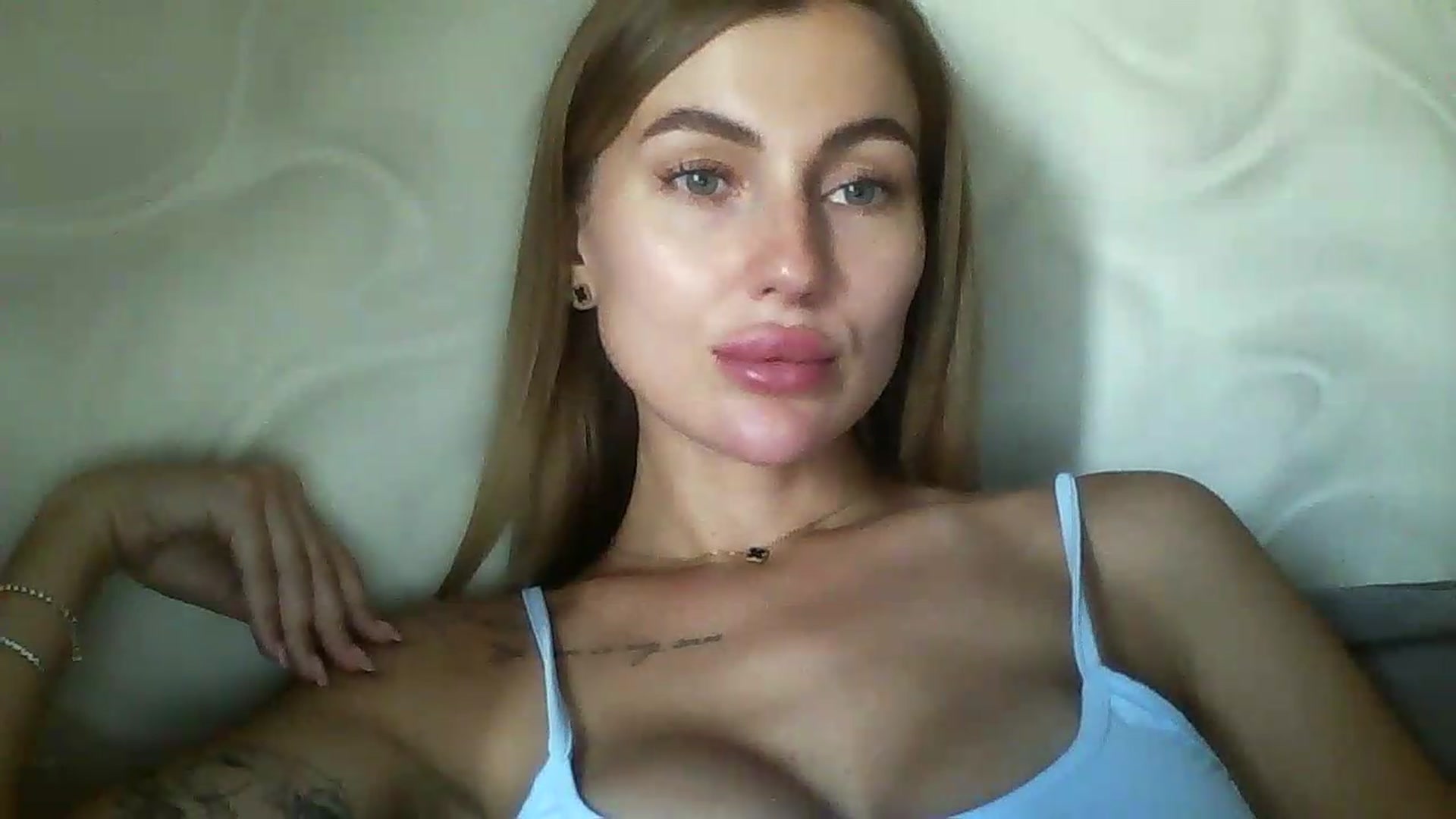 Gallery image thumbnail from SofiaSimons's myfreecams stream on, 07/23/2026, 09:28 image 17 of 20