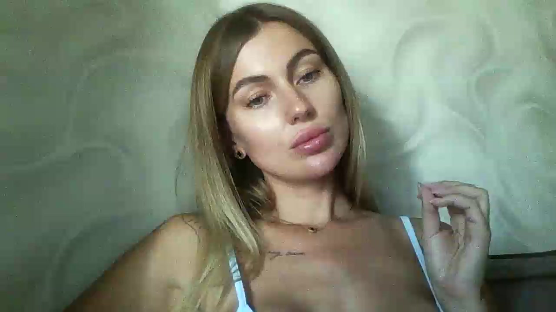 Gallery image thumbnail from SofiaSimons's myfreecams stream on, 07/23/2026, 11:06 image 1 of 20