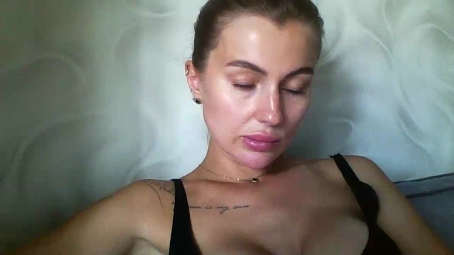Gallery image thumbnail from SofiaSimons's myfreecams stream on, 07/24/2026, 09:19 image 12 of 20