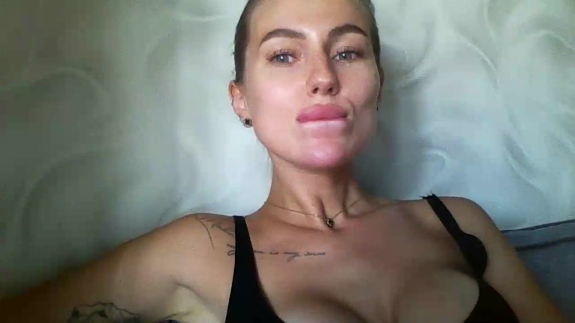 Gallery image thumbnail from SofiaSimons's myfreecams stream on, 07/24/2026, 09:19 image 10 of 20
