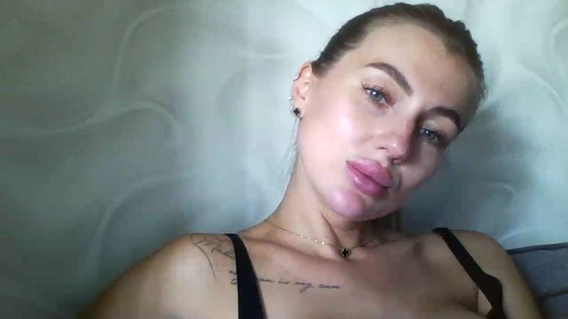 Gallery image thumbnail from SofiaSimons's myfreecams stream on, 07/24/2026, 10:26 image 16 of 20