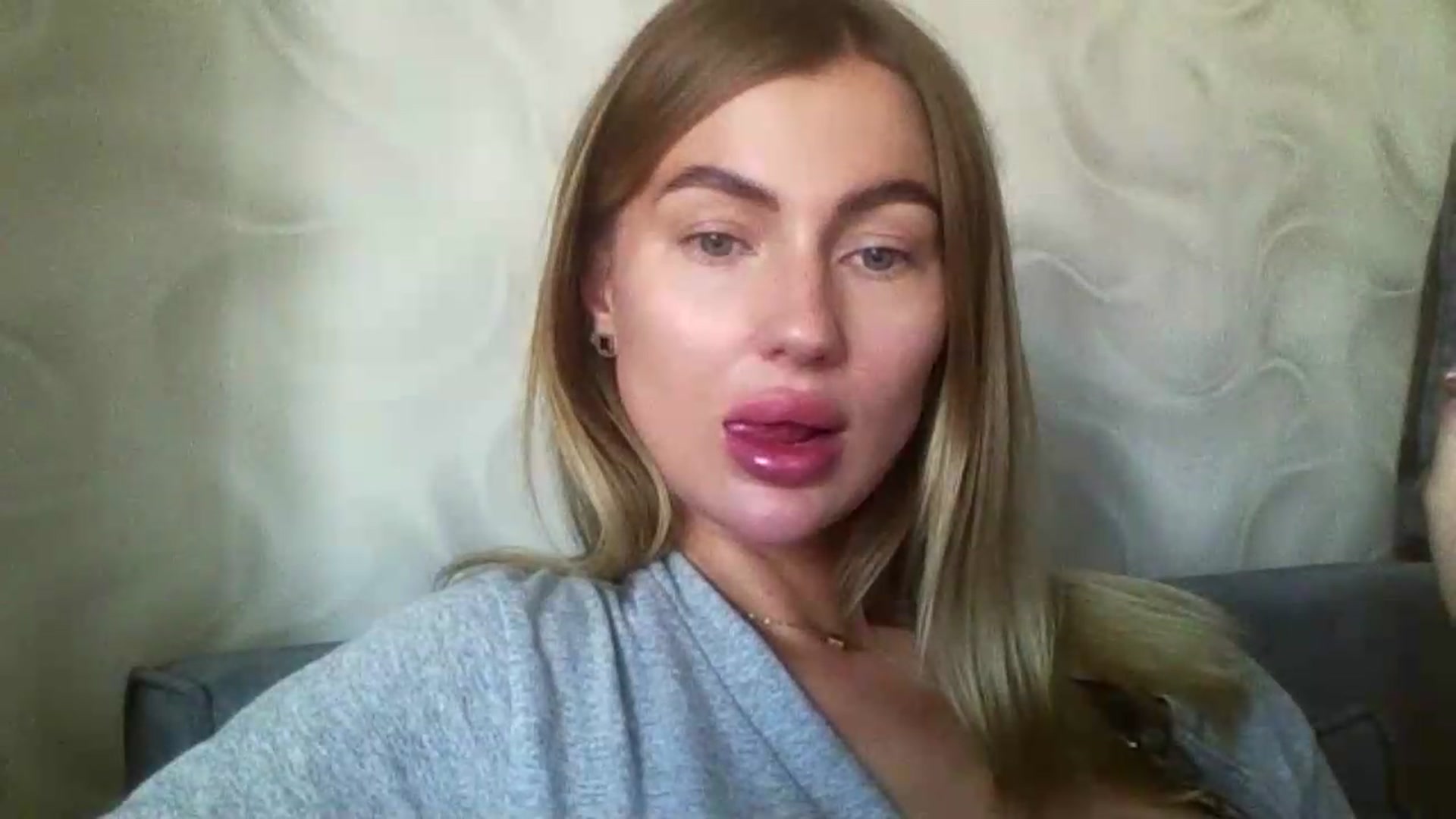 Gallery image thumbnail from SofiaSimons's myfreecams stream on, 07/28/2026, 07:24 image 14 of 20