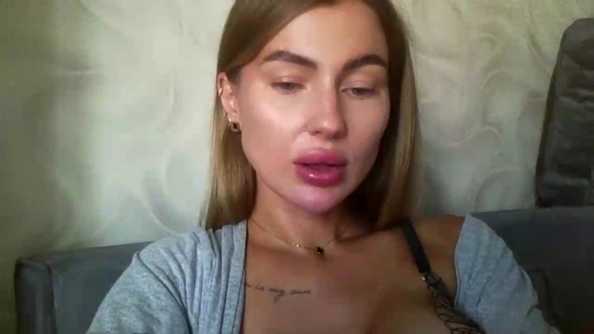 Gallery image thumbnail from SofiaSimons's myfreecams stream on, 07/28/2026, 08:23 image 2 of 20