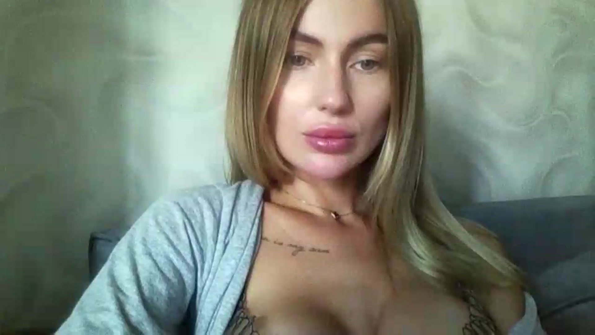 Gallery image thumbnail from SofiaSimons's myfreecams stream on, 07/28/2026, 09:33 image 6 of 20