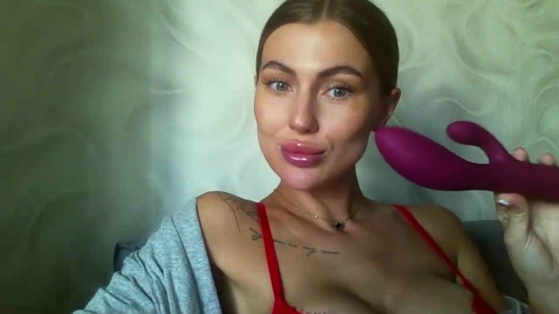 Gallery image thumbnail from SofiaSimons's myfreecams stream on, 07/29/2026, 07:45 image 4 of 20