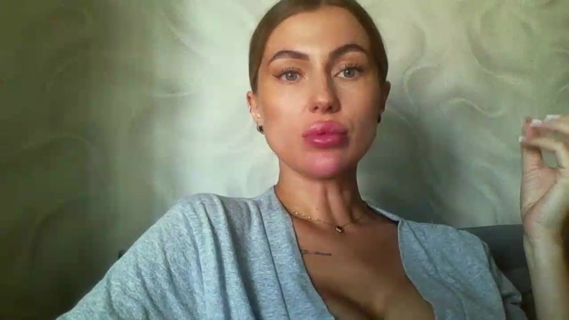 Gallery image thumbnail from SofiaSimons's myfreecams stream on, 07/29/2026, 09:10 image 6 of 20