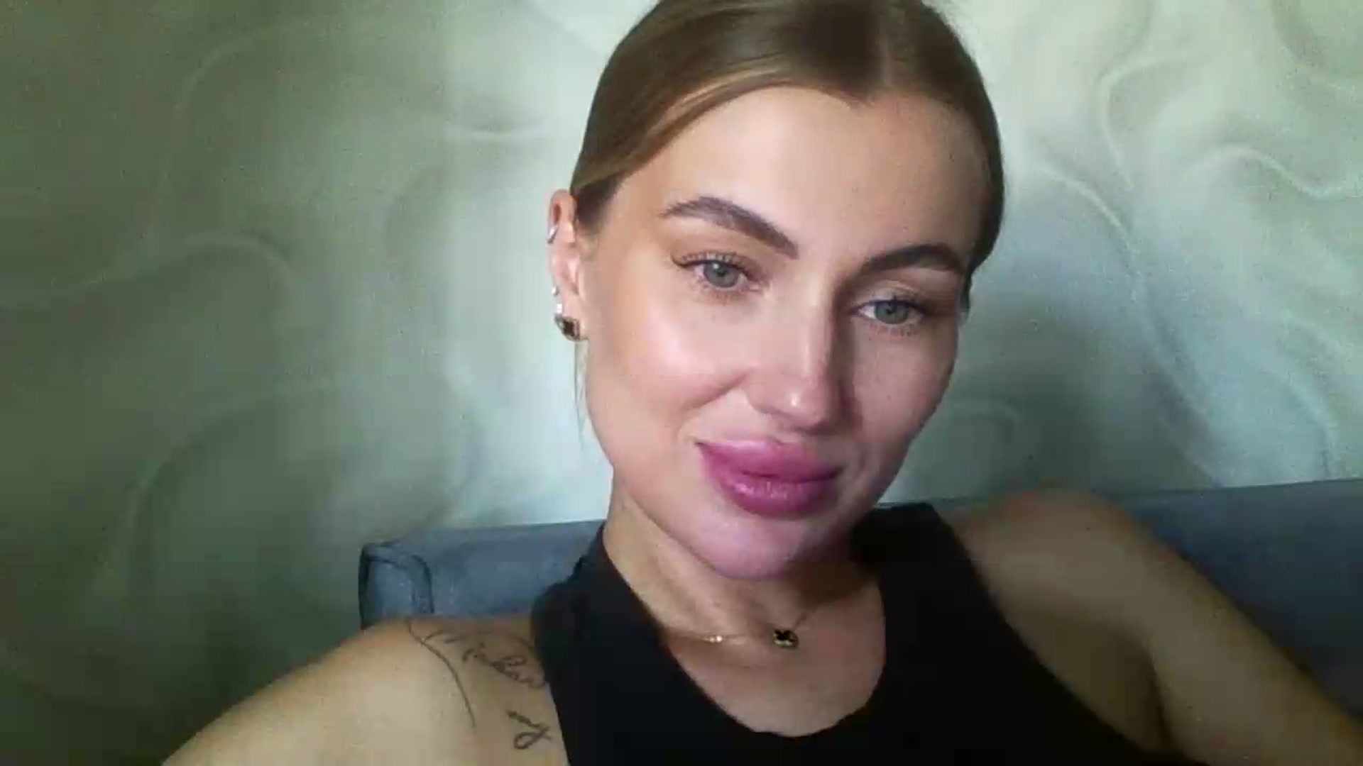 Gallery image thumbnail from SofiaSimons's myfreecams stream on, 07/29/2026, 10:59 image 14 of 20