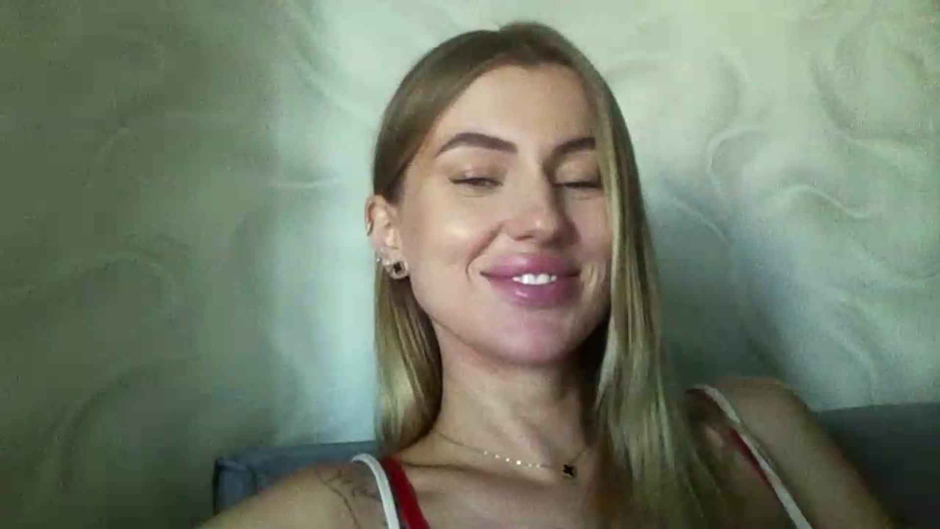 Gallery image thumbnail from SofiaSimons's myfreecams stream on, 07/30/2026, 10:52 image 3 of 20