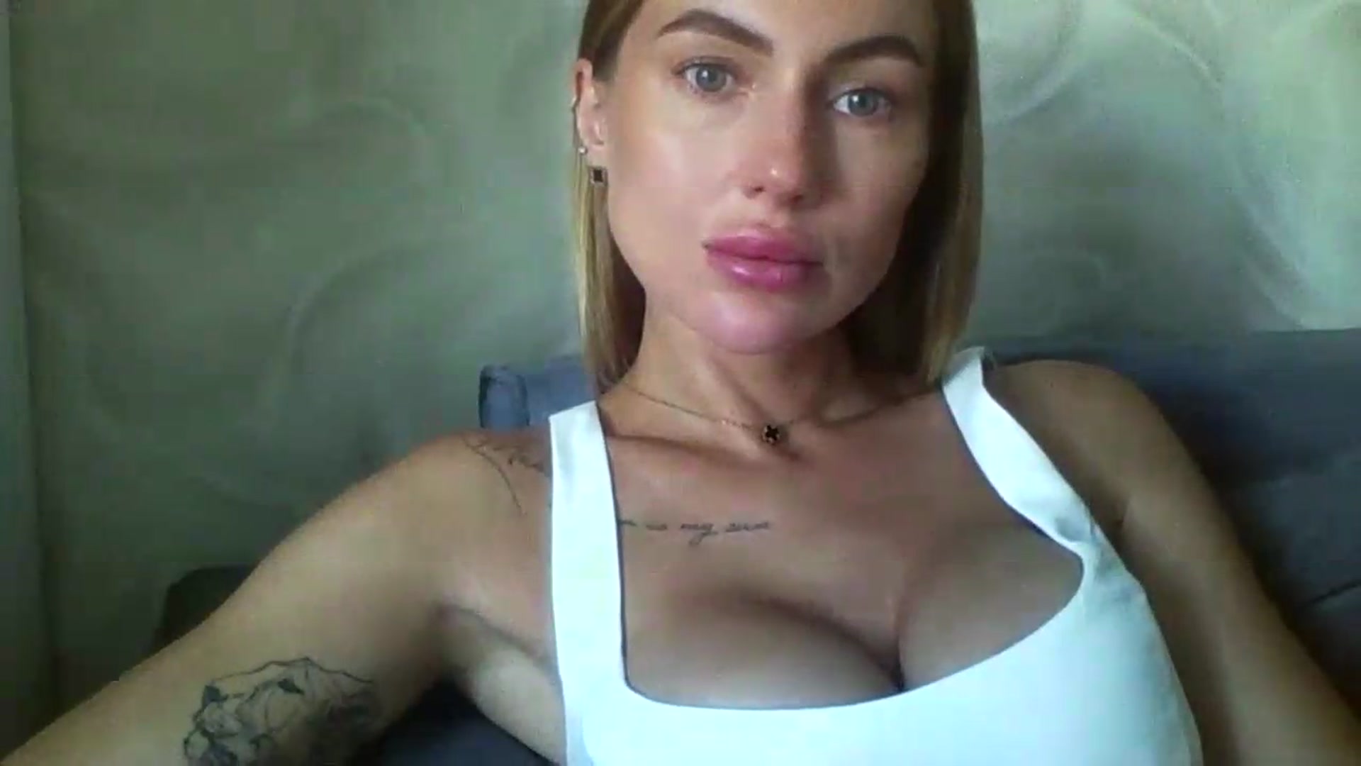 Gallery image thumbnail from SofiaSimons's myfreecams stream on, 07/31/2026, 07:37 image 13 of 20