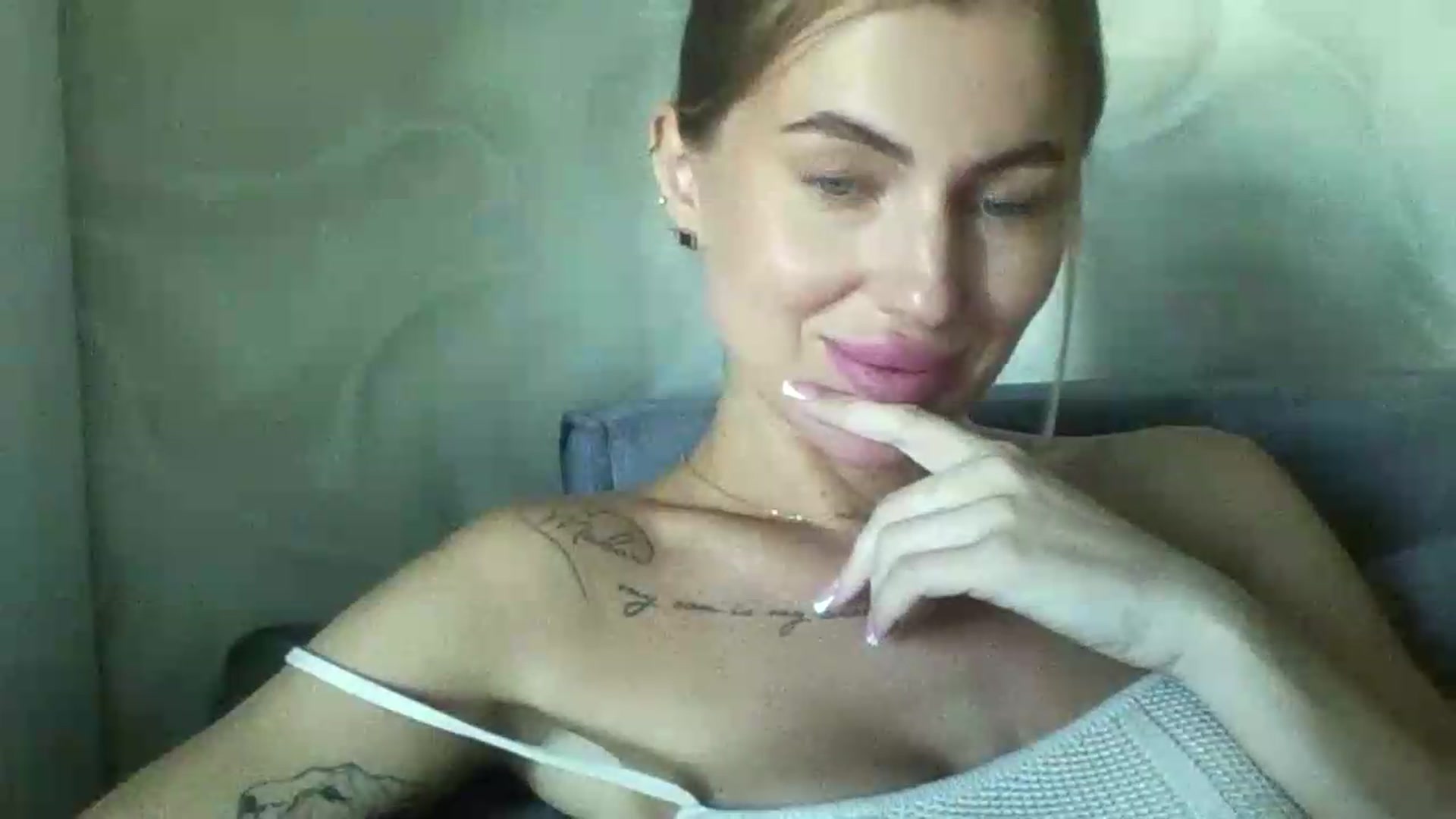 Gallery image thumbnail from SofiaSimons's myfreecams stream on, 07/31/2026, 09:03 image 19 of 20