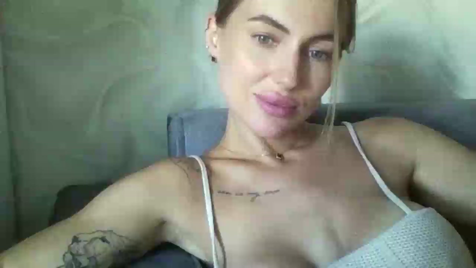 Gallery image thumbnail from SofiaSimons's myfreecams stream on, 07/31/2026, 09:03 image 7 of 20
