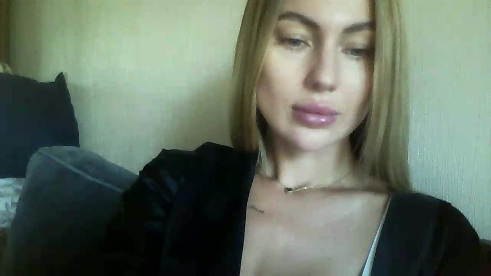 Gallery image thumbnail from SofiaSimons's myfreecams stream on, 08/03/2026, 07:15 image 3 of 20