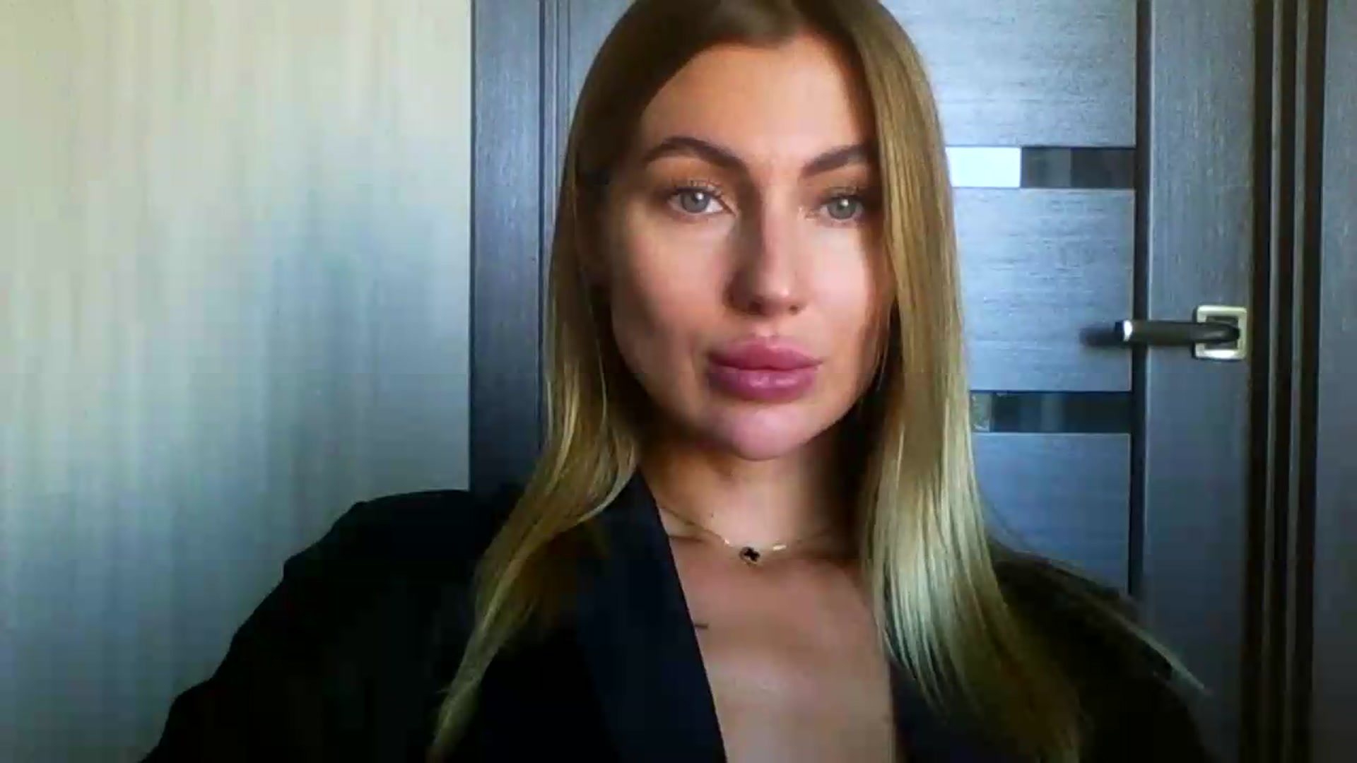Gallery image thumbnail from SofiaSimons's myfreecams stream on, 08/03/2026, 08:01 image 7 of 20