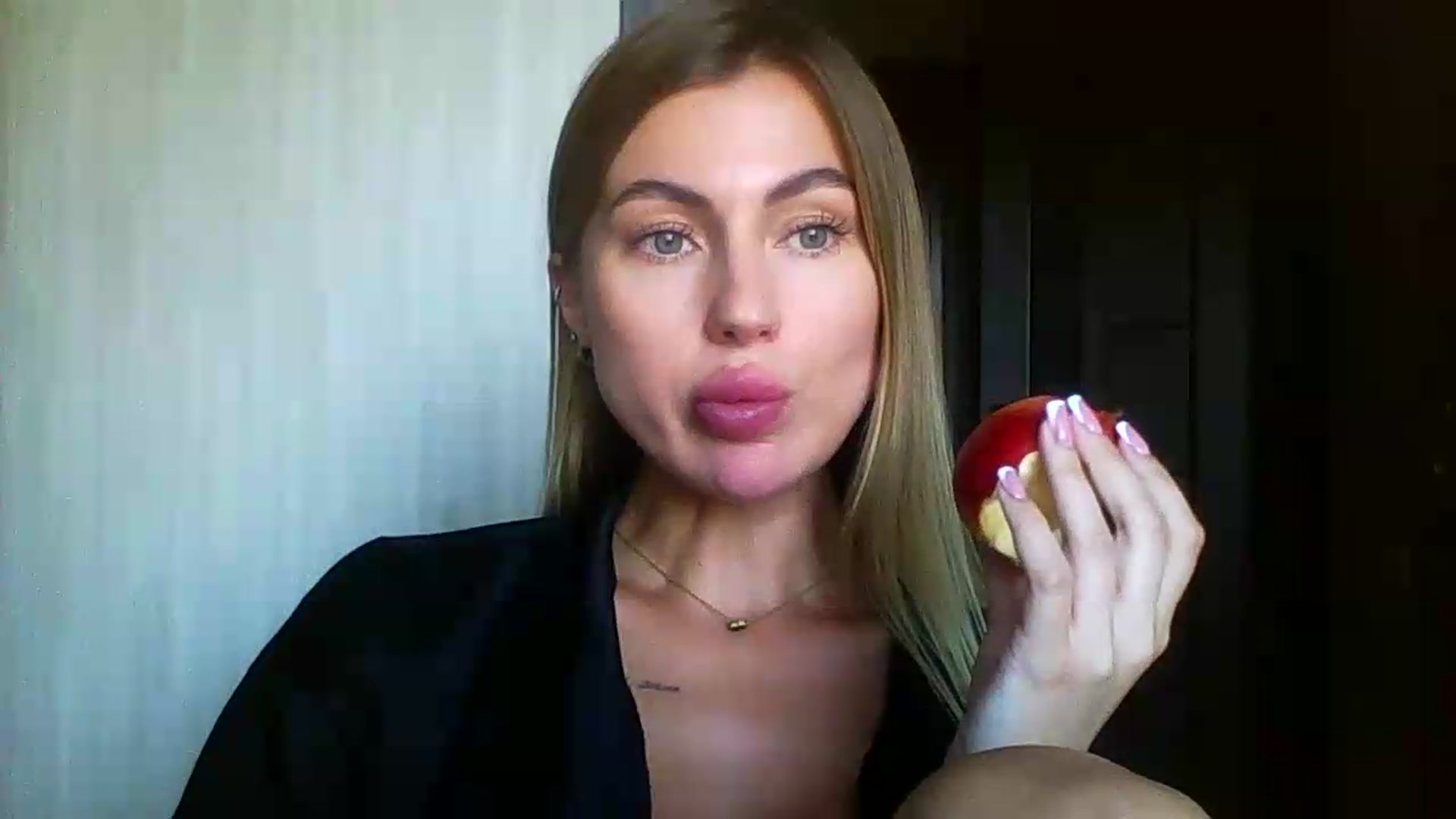 Gallery image thumbnail from SofiaSimons's myfreecams stream on, 08/03/2026, 10:18 image 2 of 20