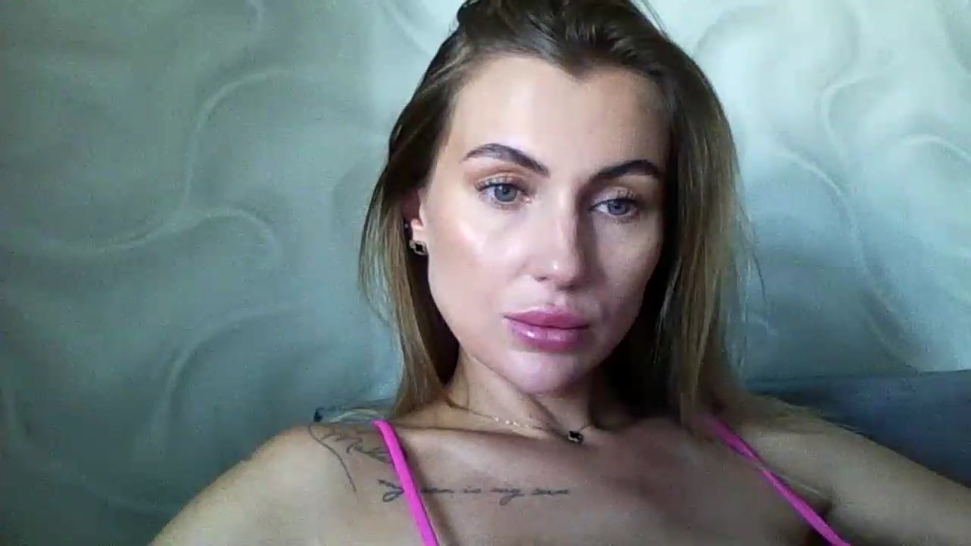 Gallery image thumbnail from SofiaSimons's myfreecams stream on, 08/04/2026, 07:56 image 16 of 20