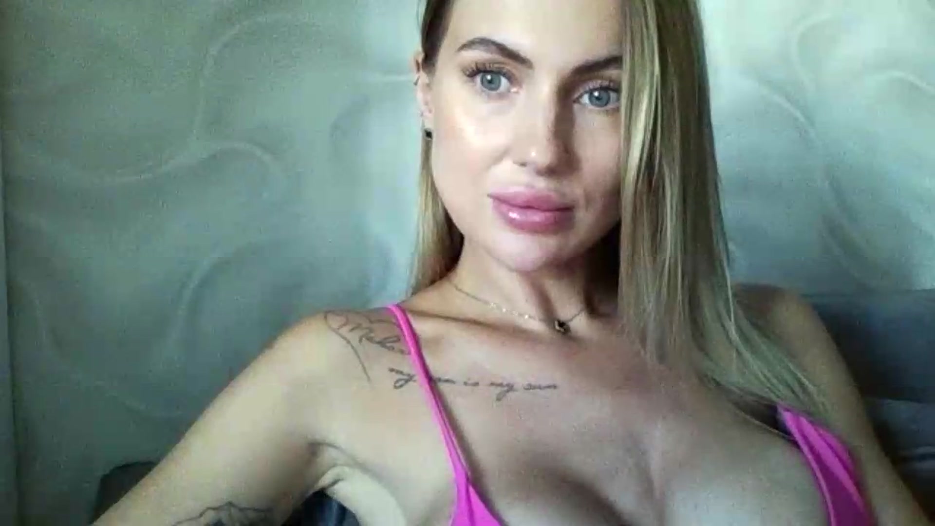 Gallery image thumbnail from SofiaSimons's myfreecams stream on, 08/04/2026, 09:25 image 8 of 20