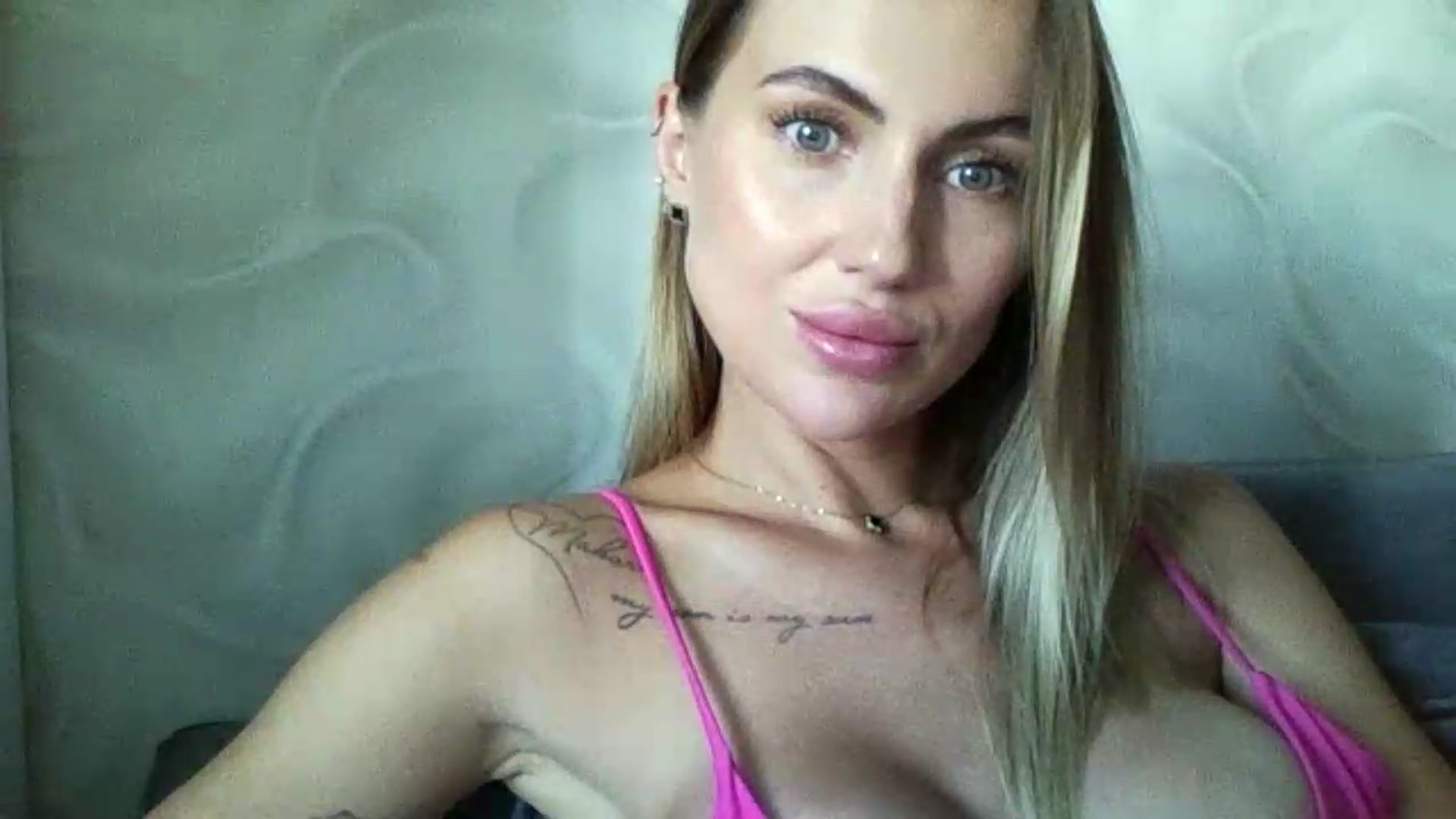 Gallery image thumbnail from SofiaSimons's myfreecams stream on, 08/04/2026, 09:25 image 10 of 20