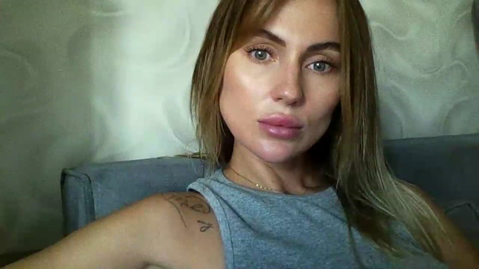 Gallery image thumbnail from SofiaSimons's myfreecams stream on, 08/04/2026, 13:29 image 15 of 20