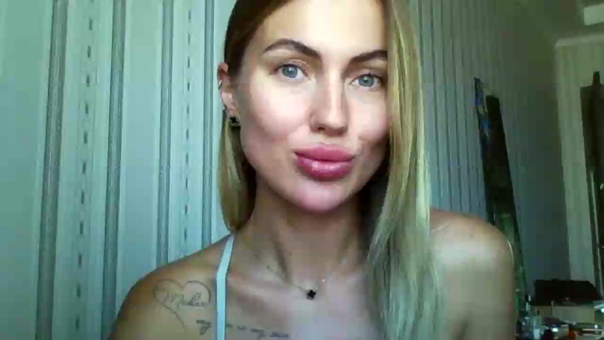 Gallery image thumbnail from SofiaSimons's myfreecams stream on, 08/05/2026, 14:14 image 2 of 20